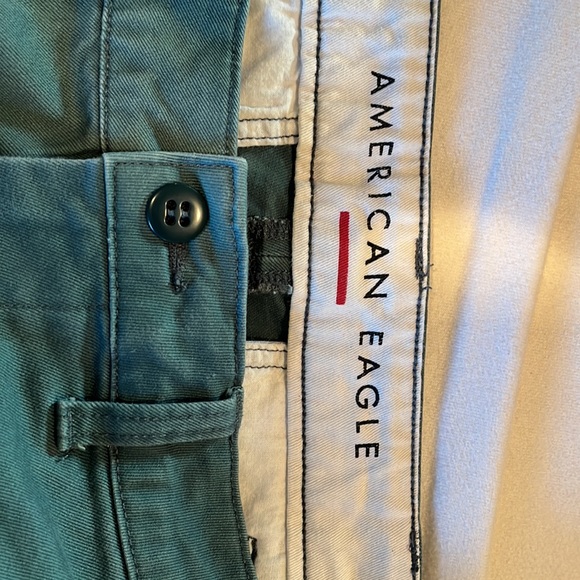 American eagle men’s shorts - Picture 2 of 3